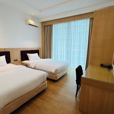 Imperial Grand Suite Apartment קוצ'ינג מראה חיצוני תמונה