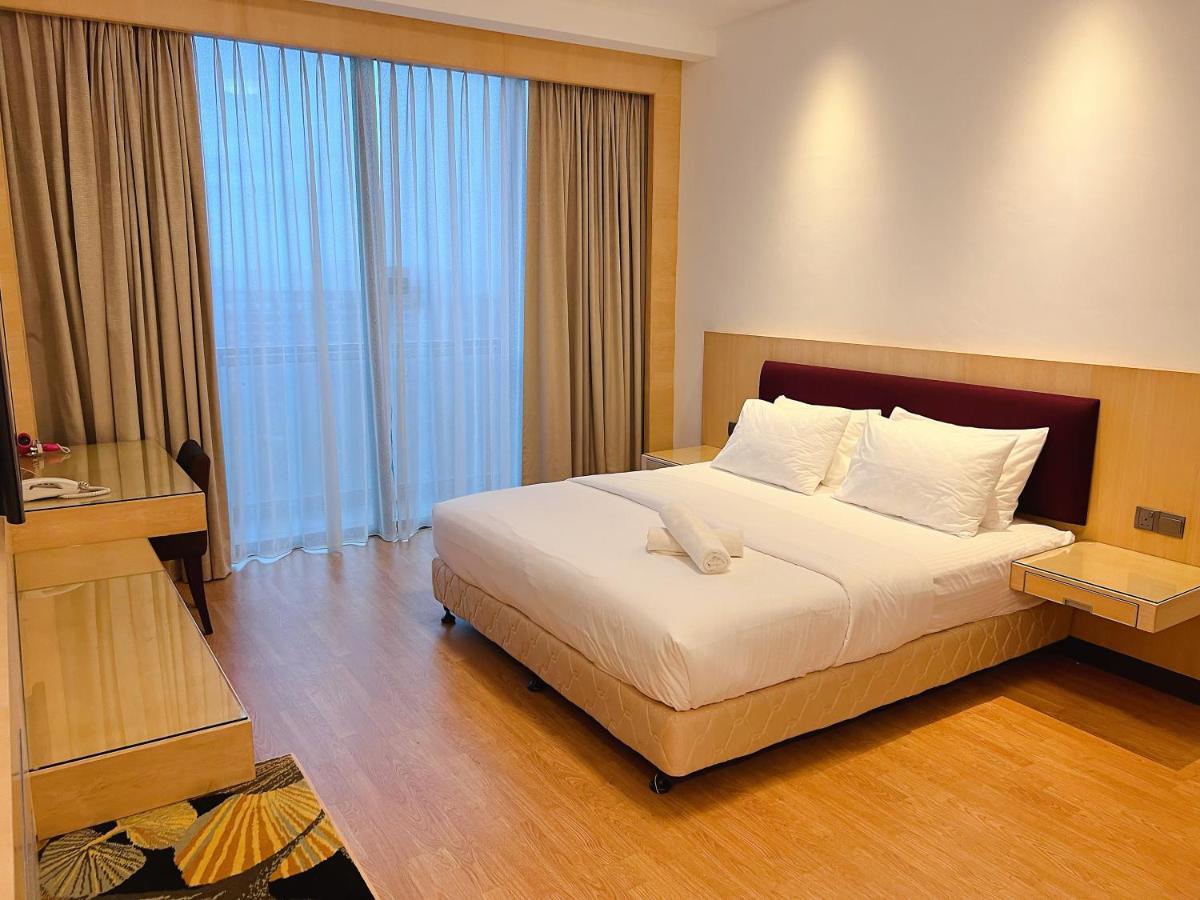 Imperial Grand Suite Apartment קוצ'ינג מראה חיצוני תמונה