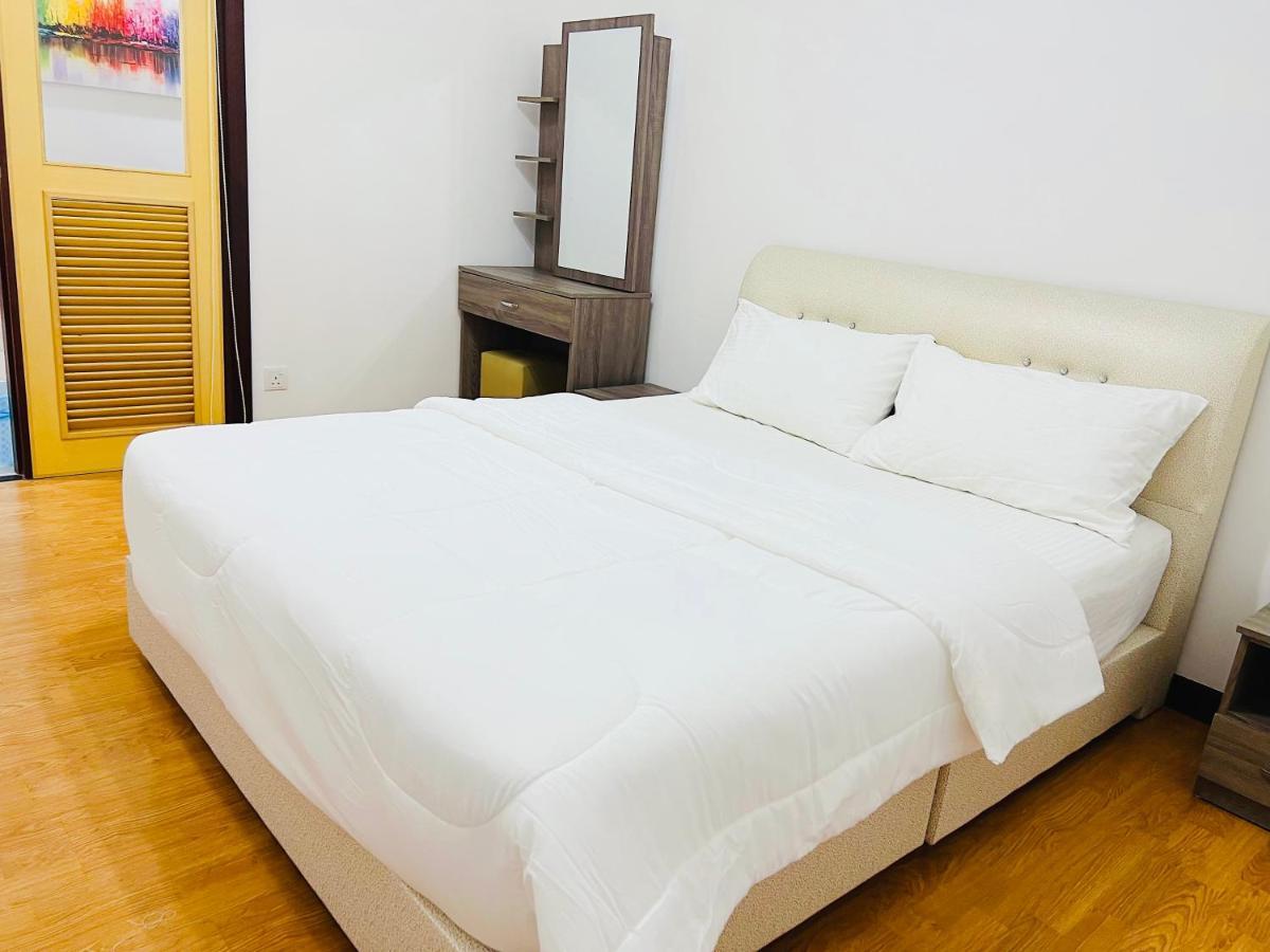 Imperial Grand Suite Apartment קוצ'ינג מראה חיצוני תמונה