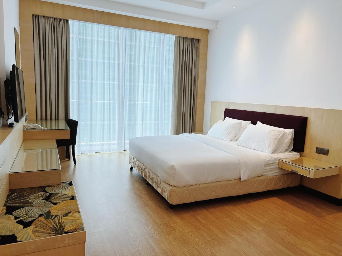 Imperial Grand Suite Apartment קוצ'ינג מראה חיצוני תמונה